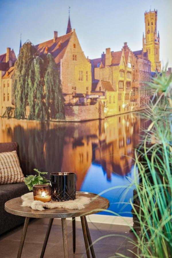 Huswell - Charming Getaway In The Historical City Center ブルージュ エクステリア 写真